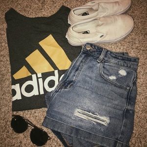 ADIDAS: Graphic T-Shirt
